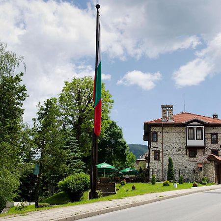 Готель Petko Takov'S House Смолян Екстер'єр фото